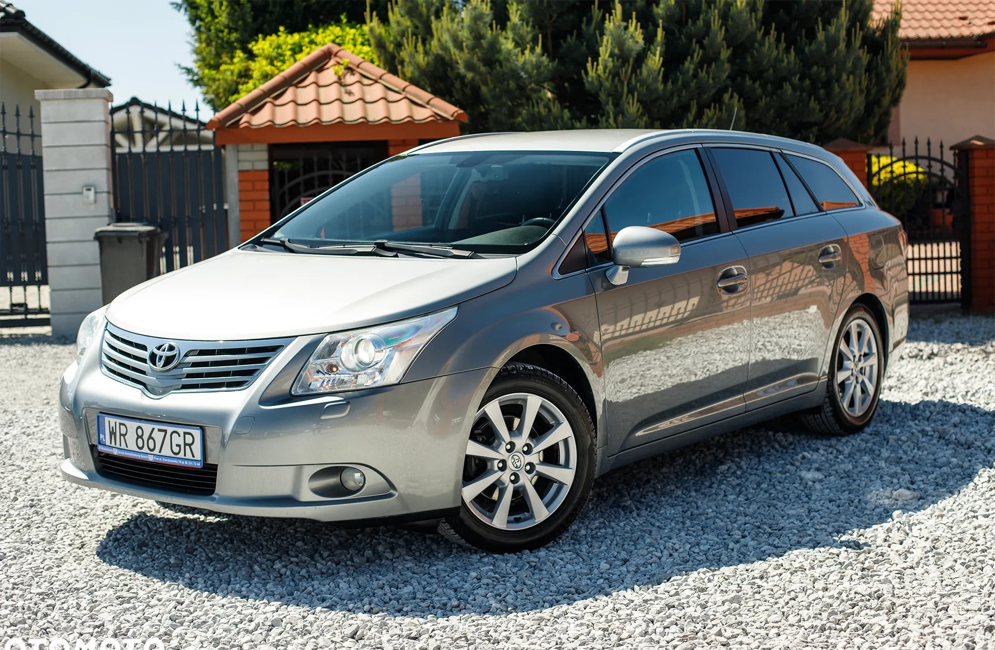 Toyota Avensis cena 33900 przebieg: 184000, rok produkcji 2009 z Rzgów małe 596